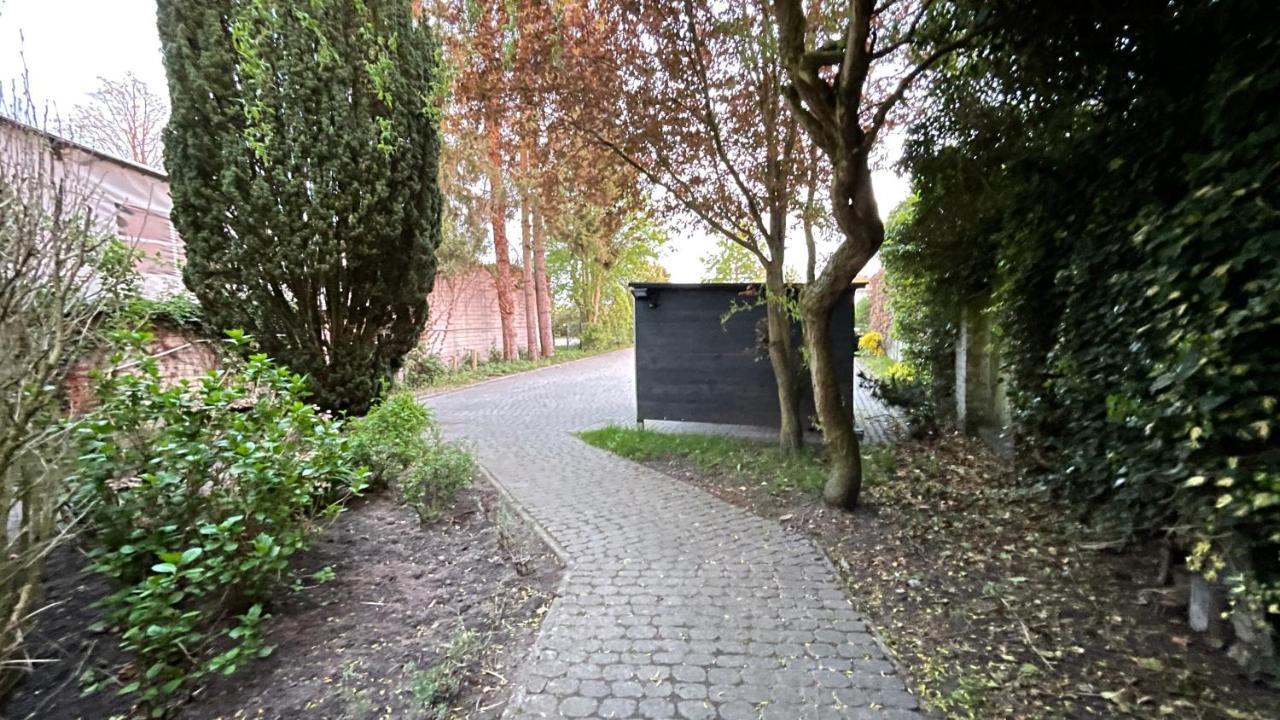 Geraeumiges City-Apartment Mit 2 Badezimmer Und Parkplaetzen D46-Og Olsztyn Bagian luar foto